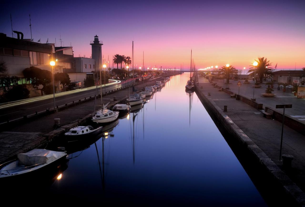 Apartamento Tra Puccini Ed Il Mare Torre del Lago Puccini Exterior foto