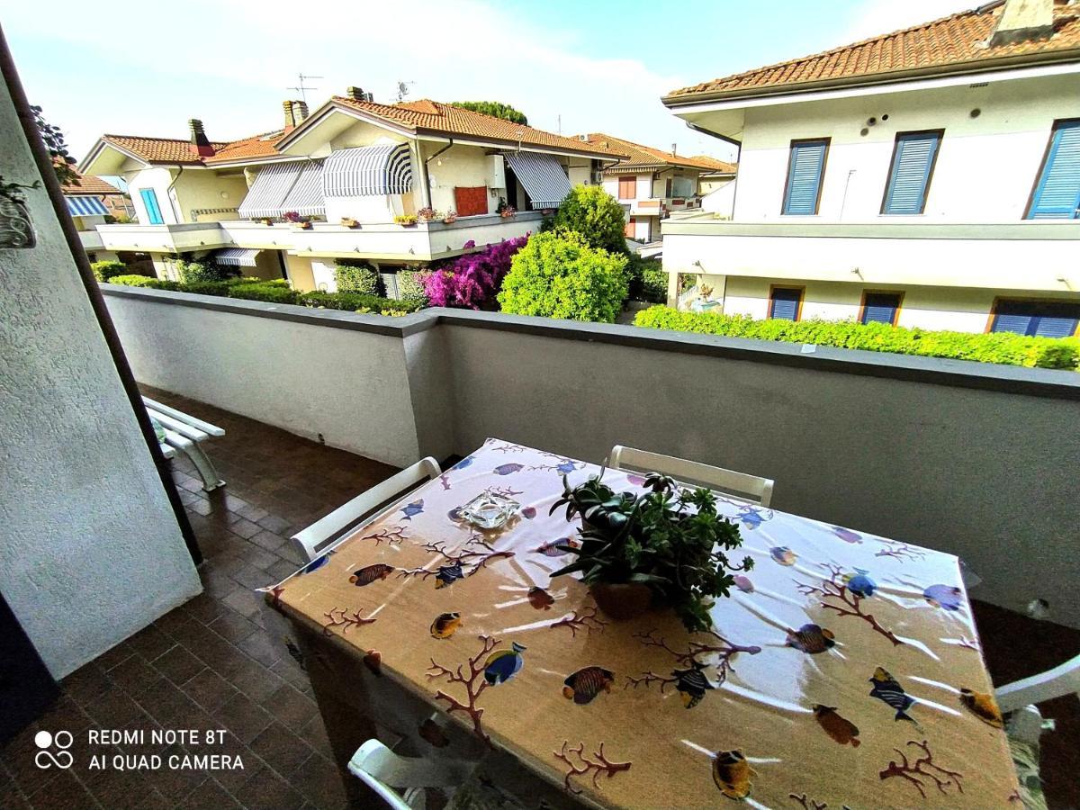 Apartamento Tra Puccini Ed Il Mare Torre del Lago Puccini Exterior foto